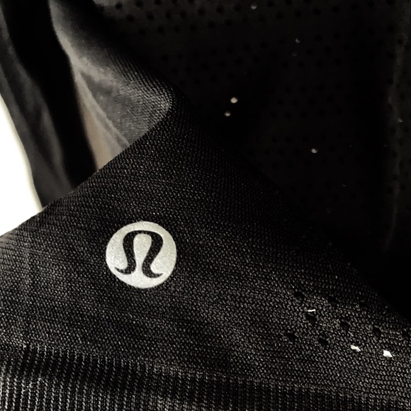 LULULEMON Breeze By Long Sleeve Squad Black Size 4/6 - Picture 6 of 7